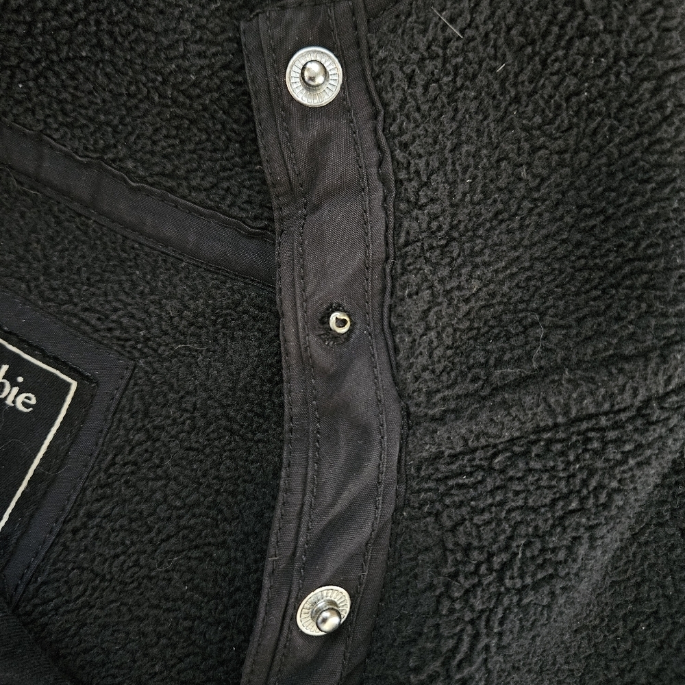Abercrombie & Fitch Black Fleece Quilted Pullover - Picture 3 of 4